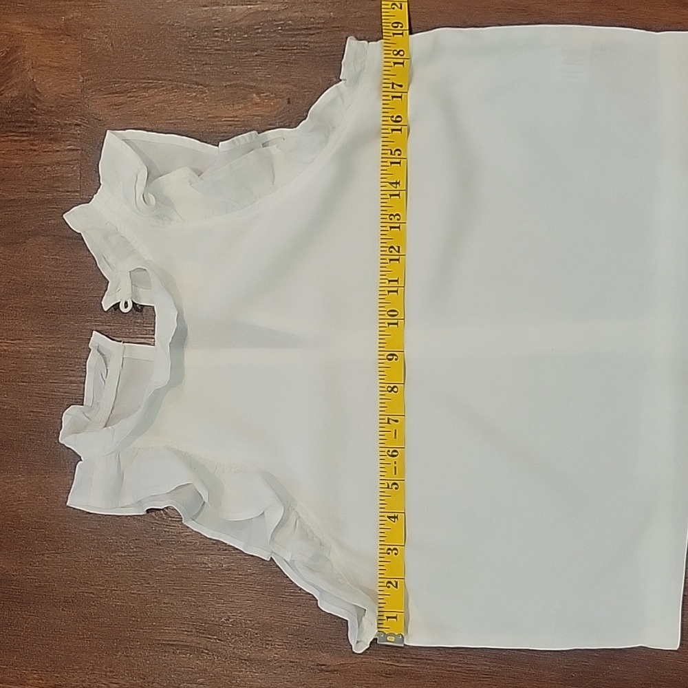 Cloth & Stone Ruffle Top - Picture 5 of 8